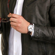 Ladda upp bild till gallerivisning, Mondaine Evo2 Sapphire, Ø40mm, black Veganstrap
